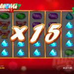 Dazzle Me Christmas Slot